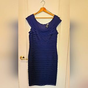 👗Host pick👗 Adrianna Papell Blue Tiered Cap Sleeve Knee Length Cocktail Dress